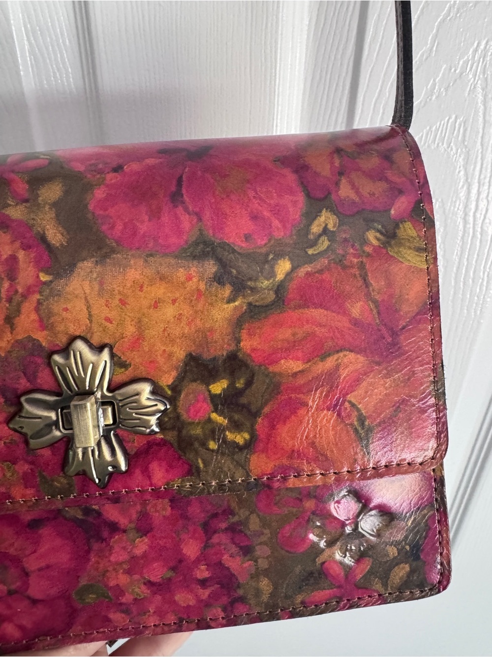 🆕 Patricia Nash Leather Crossbody Floral Oil Painting Consilina Purse - Picture 9 of 14